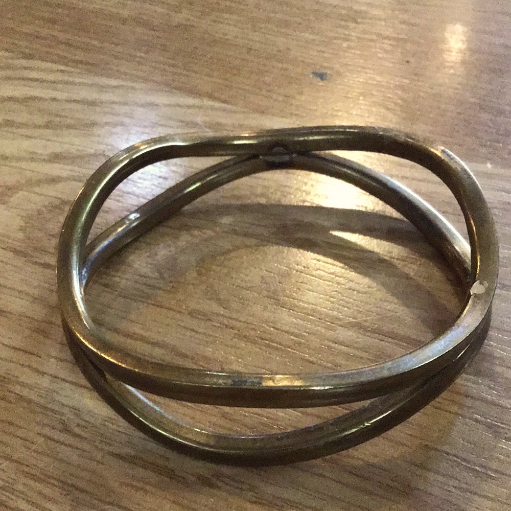 Gold bracelet
